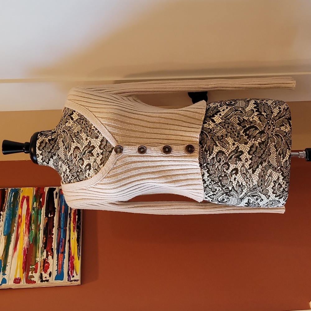 Tan cropped cardigan | RSQ Collective